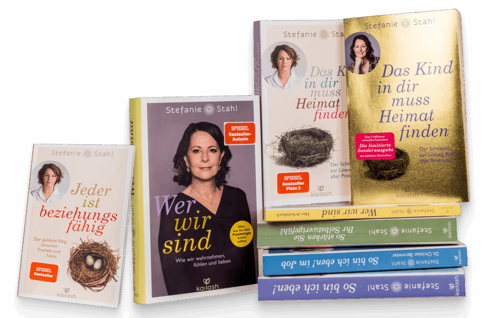 Darstellung verschiedene Bücher von Stefanie Stahl wie "Wer wir sind", "Jeder ist beziehungsfähig" und "Das Kind in dir muss Heimat finden"