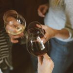 Verloren im Rausch: Ab wann ist es eine Alkoholsucht? 14 kelsey chance tAH2cA BL5g unsplash scaled 1