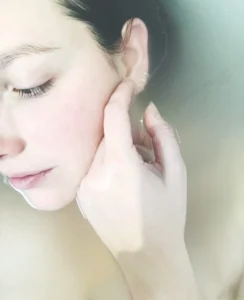 FF2B9C7B A916 44C6 AE0B 0E0B33EF0526 1 201 a 834x1024 1