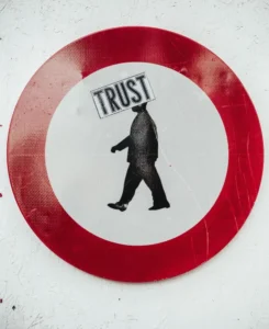 bernard hermant OLLtavHHBKg unsplash 1 835x1024 1