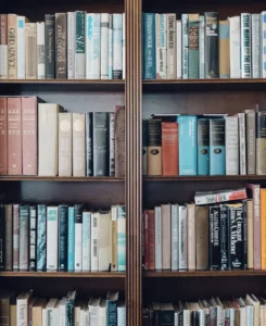 dakota corbin a AWnRtwlWM unsplash 1252x1536 1