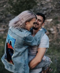 devon divine xKYqQy4sTkM unsplash 1252x1536 1