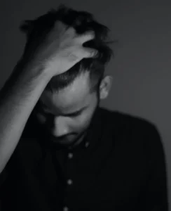 muizur zlhvQpn43o4 unsplash 834x1024 1